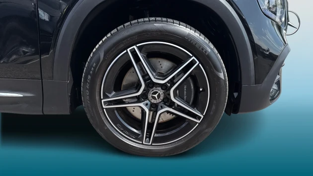 Mercedes-Benz GLB Listing Image