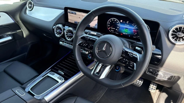 Mercedes-Benz GLA Listing Image