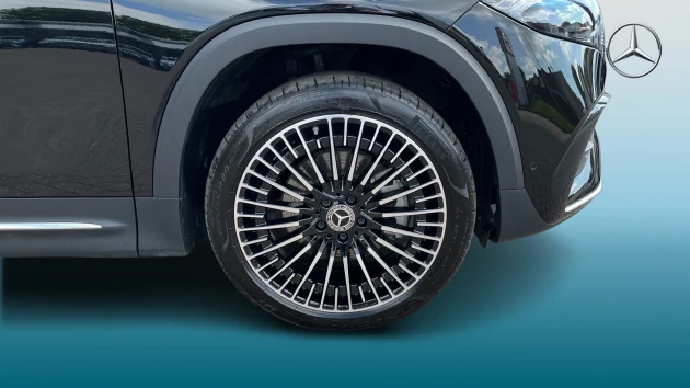 Mercedes-Benz EQB Listing Image