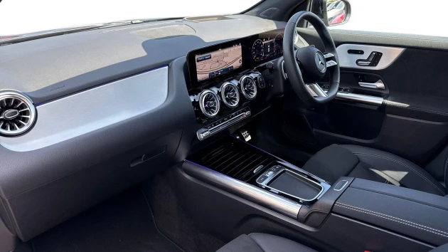 Mercedes-Benz GLA Listing Image