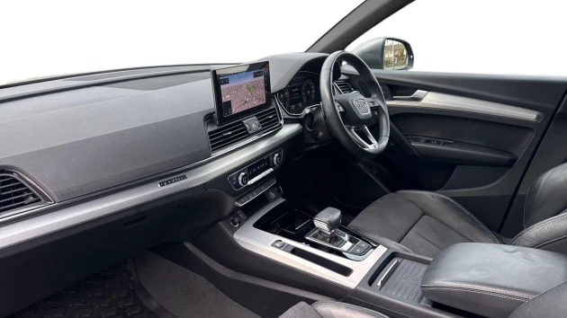 Audi Q5 Listing Image