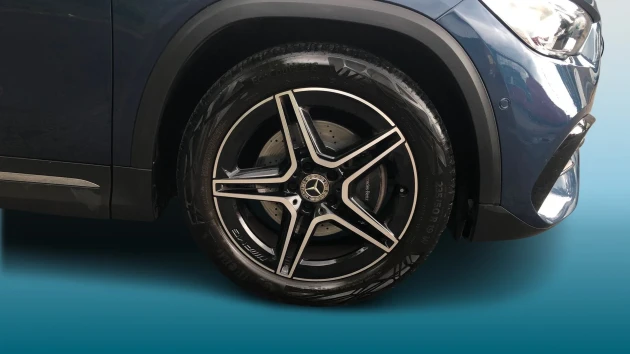 Mercedes-Benz GLA Listing Image