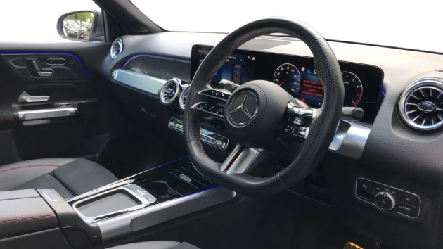 Mercedes-Benz GLB Listing Image