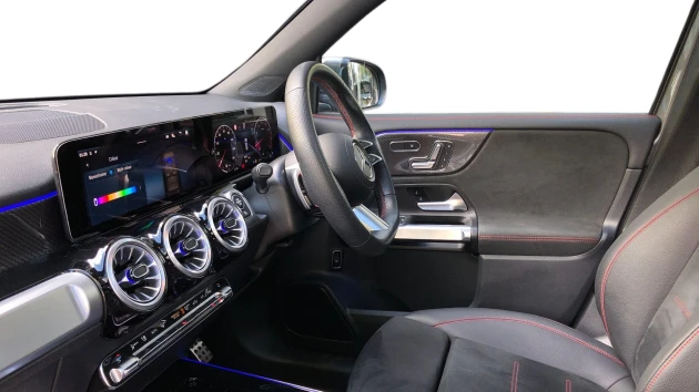 Mercedes-Benz GLB Listing Image