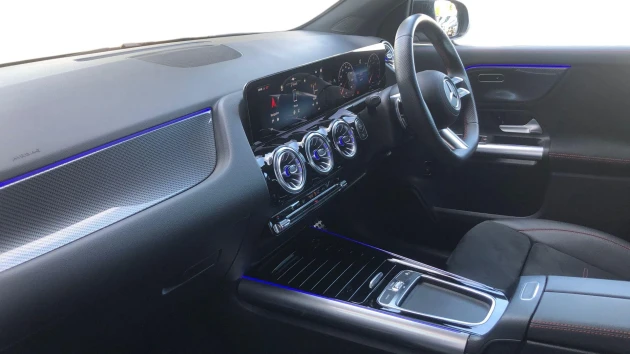 Mercedes-Benz GLA Listing Image