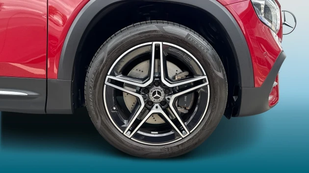 Mercedes-Benz GLB Listing Image
