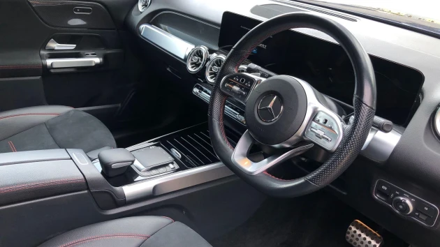 Mercedes-Benz GLB Listing Image