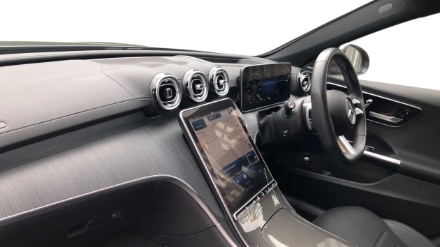 Mercedes-Benz C-Class Listing Image