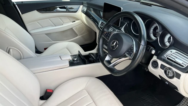 Mercedes-Benz CLS Listing Image