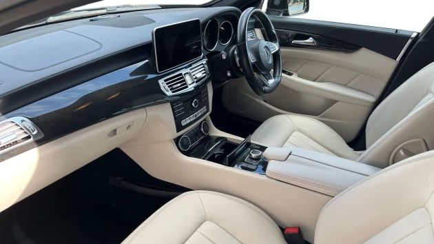 Mercedes-Benz CLS Listing Image