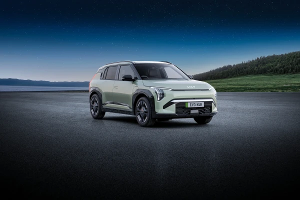 The Kia EV3 Air
