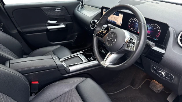 Mercedes-Benz GLA Listing Image
