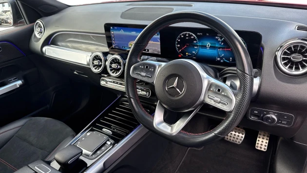 Mercedes-Benz GLB Listing Image