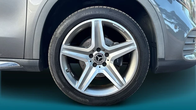 Mercedes-Benz GLA Listing Image