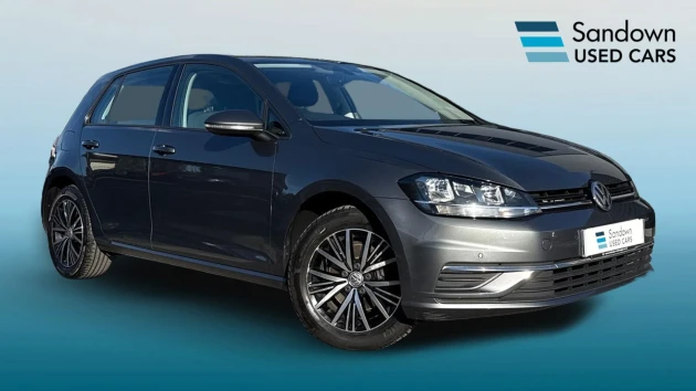 Volkswagen Golf Listing Image