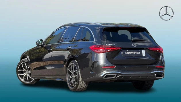 Mercedes-Benz C-Class Listing Image
