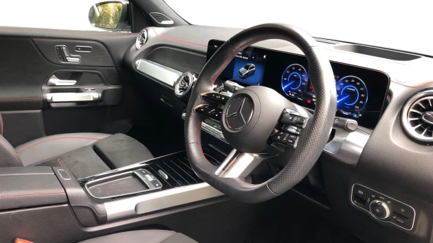 Mercedes-Benz EQB Listing Image