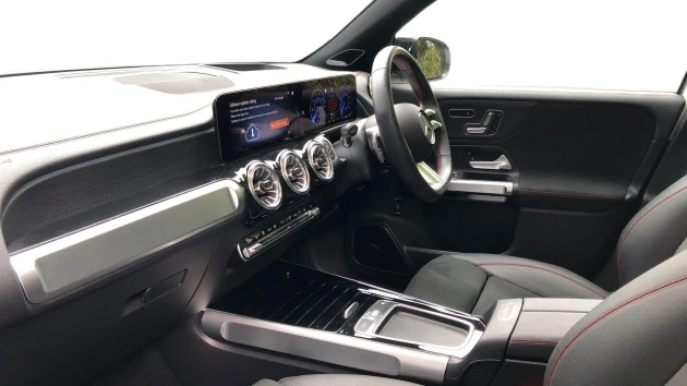 Mercedes-Benz EQB Listing Image