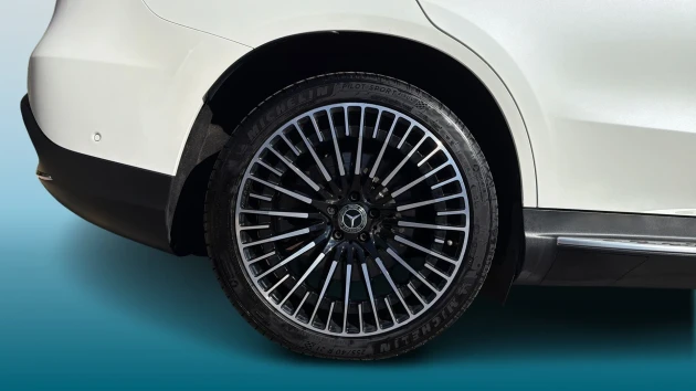 Mercedes-Benz EQC Listing Image