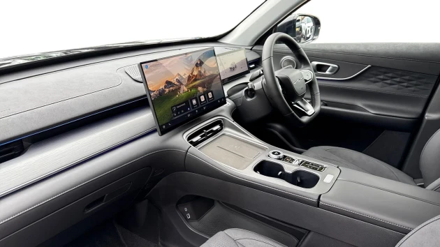 Chery Tiggo 8 Listing Image