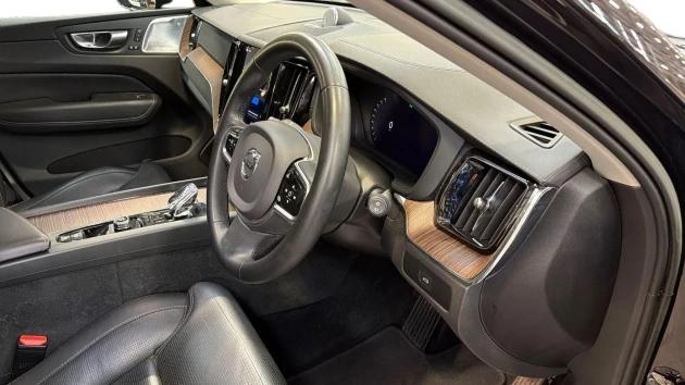 Volvo XC60 Listing Image