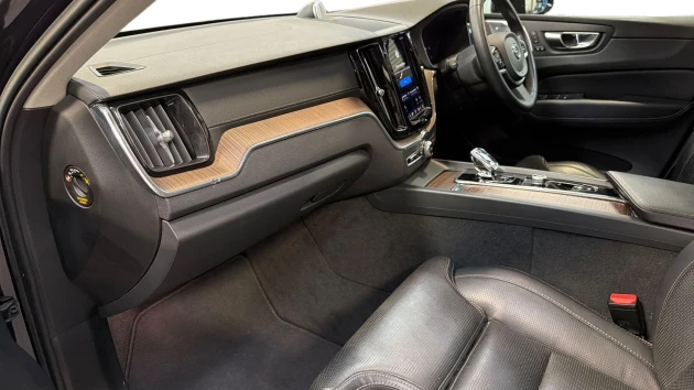 Volvo XC60 Listing Image