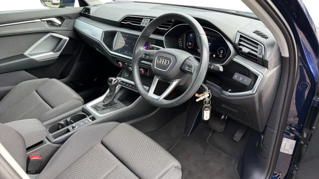 Audi Q3 Listing Image