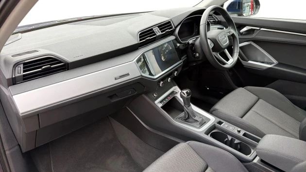 Audi Q3 Listing Image