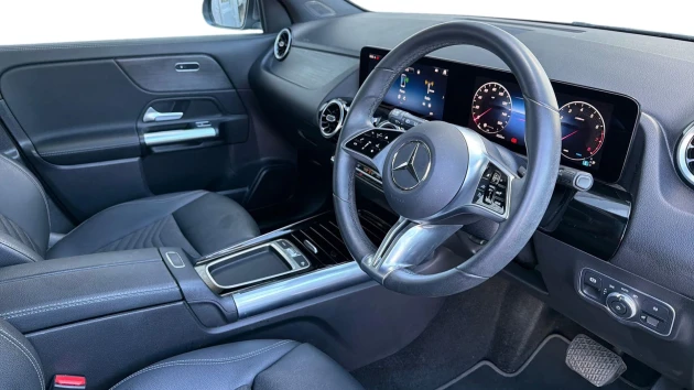 Mercedes-Benz GLA Listing Image