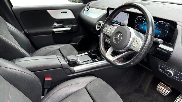 Mercedes-Benz EQA Listing Image