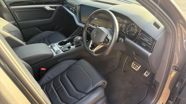 Volkswagen Touareg Listing Image