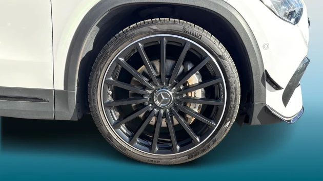 Mercedes-Benz GLA Listing Image