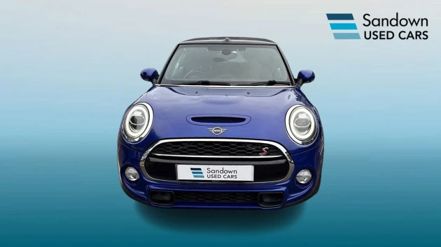 MINI Convertible Listing Image