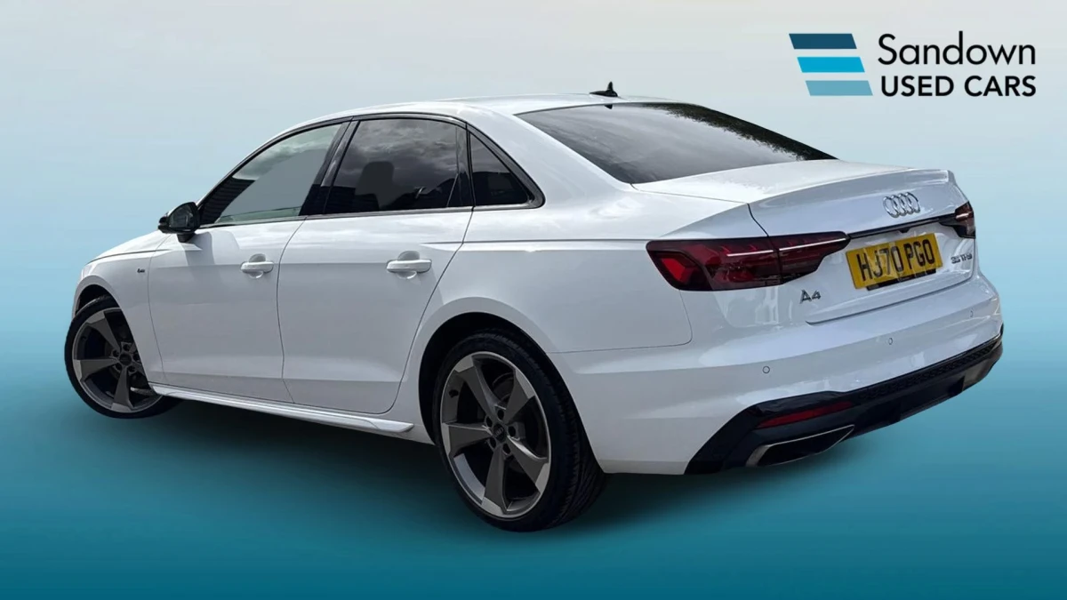 Audi A4 Image 2