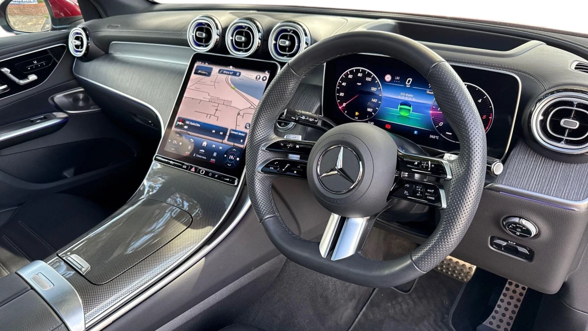 Mercedes-Benz GLC Image 3