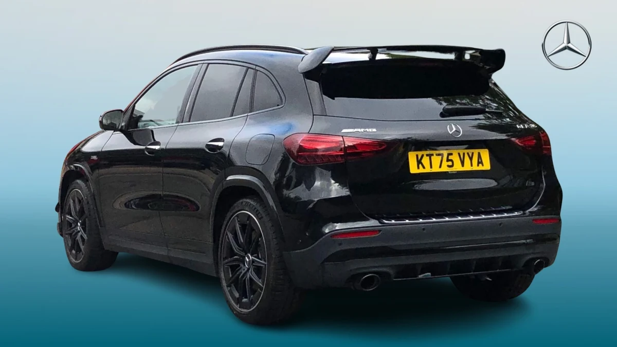 Mercedes-Benz GLA Image 2