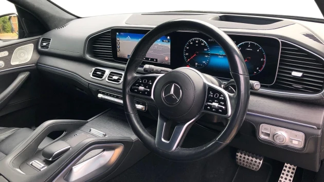 Mercedes-Benz GLS Listing Image