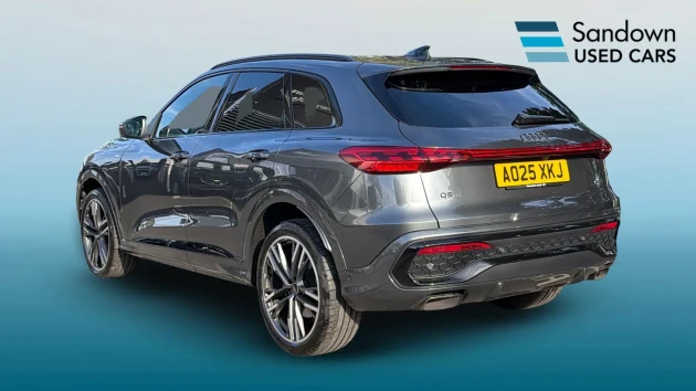Audi Q5 Listing Image