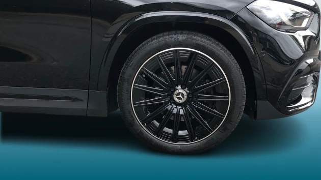 Mercedes-Benz GLA Listing Image