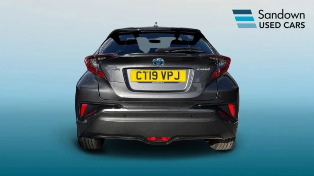 Toyota C-HR Listing Image