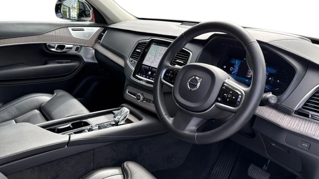 Volvo XC90 Listing Image