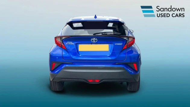 Toyota C-HR Listing Image