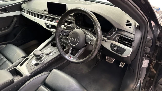 Audi A4 Listing Image
