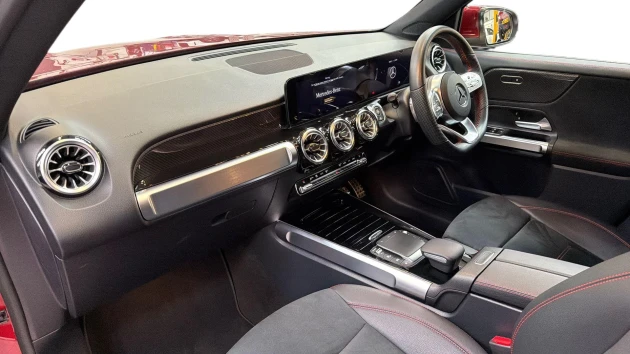 Mercedes-Benz GLB Listing Image