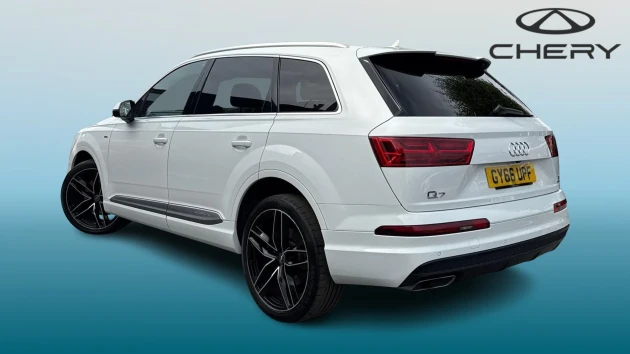 Audi Q7 Listing Image