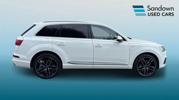 Audi Q7 Listing Image