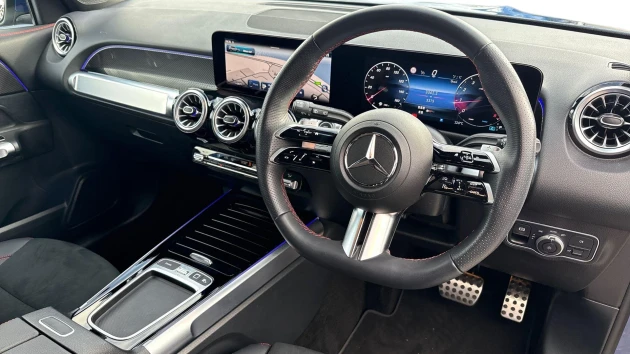 Mercedes-Benz GLB Listing Image