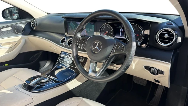Mercedes-Benz E-Class Listing Image