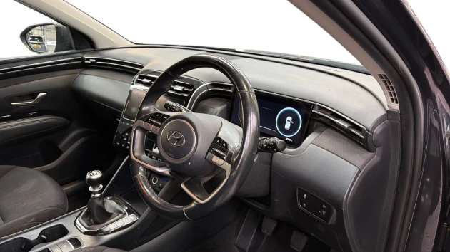 Hyundai TUCSON Listing Image