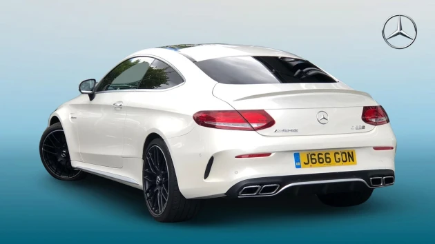 Mercedes-Benz C-Class Listing Image